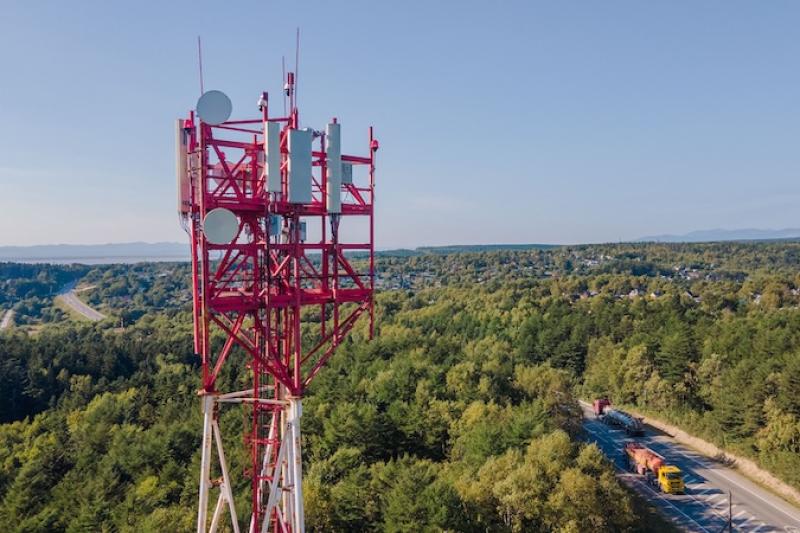 Абоненты Т2 стали качать в 5,5 раза больше на трассах Сахалина